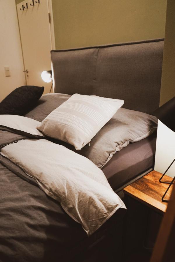 Stilvolles City-Loft Mit Privatem Whirlpool Trier Bagian luar foto